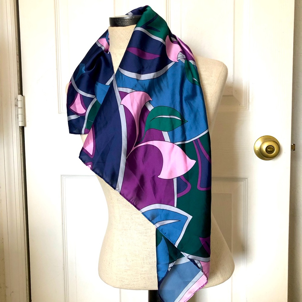 Vintage Abstract Scarf